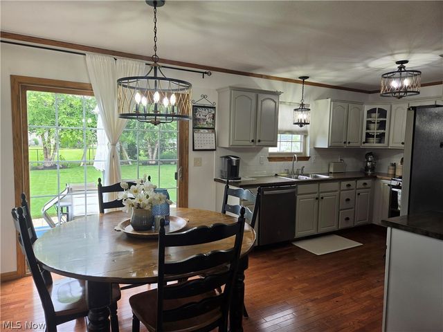 578 Parkside Reserve Street, Wellington, OH 44090