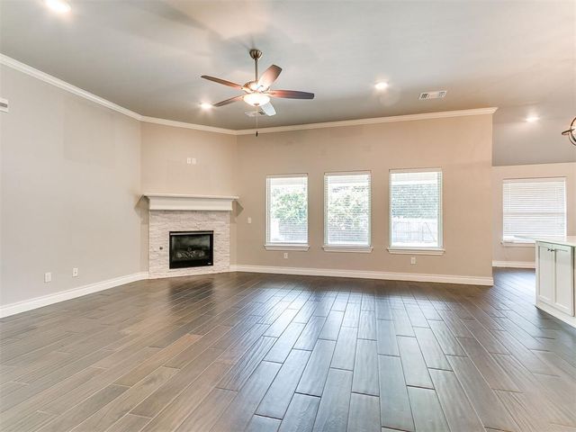2009 Hidden Prairie Court, Edmond, OK 73013