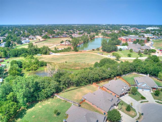 2009 Hidden Prairie Court, Edmond, OK 73013