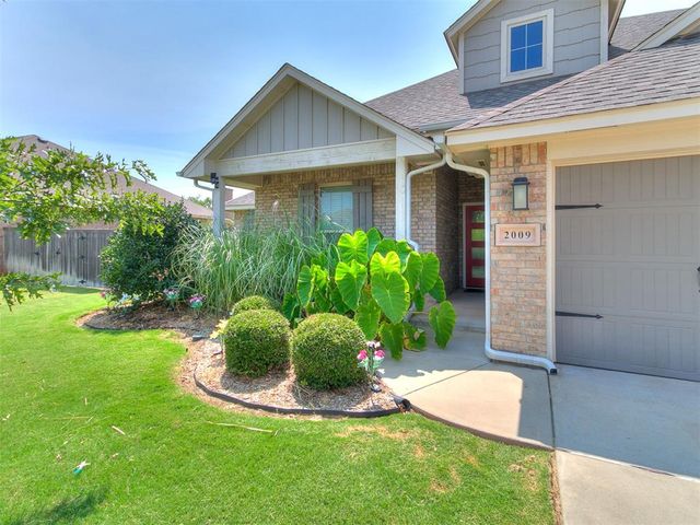 2009 Hidden Prairie Court, Edmond, OK 73013