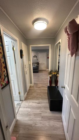 2341 Mccomb Ave, Stockton, CA 95205