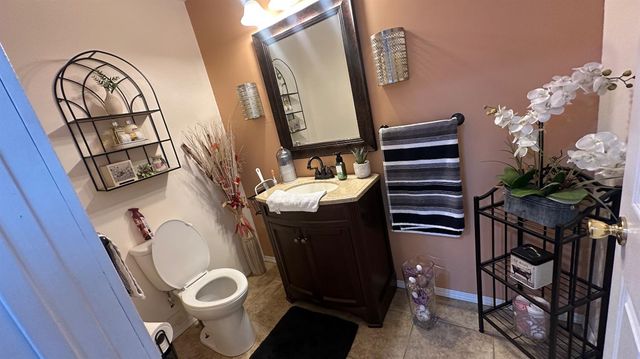 2341 Mccomb Ave, Stockton, CA 95205