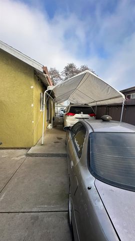 2341 Mccomb Ave, Stockton, CA 95205