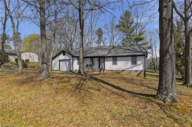 6445 Armindale Avenue, Rural Hall, NC 27045
