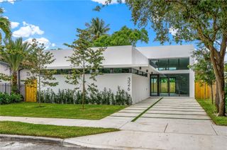 326 NW 40th Street, Miami, FL 33127