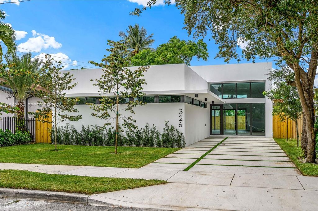 326 NW 40th Street, Miami, FL 33127