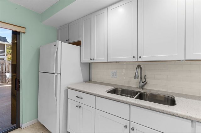 1166 6th Avenue 19A, Vero Beach, FL 32960