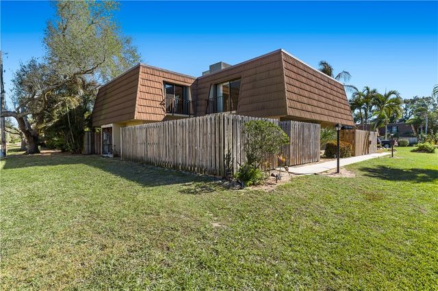 1166 6th Avenue 19A, Vero Beach, FL 32960