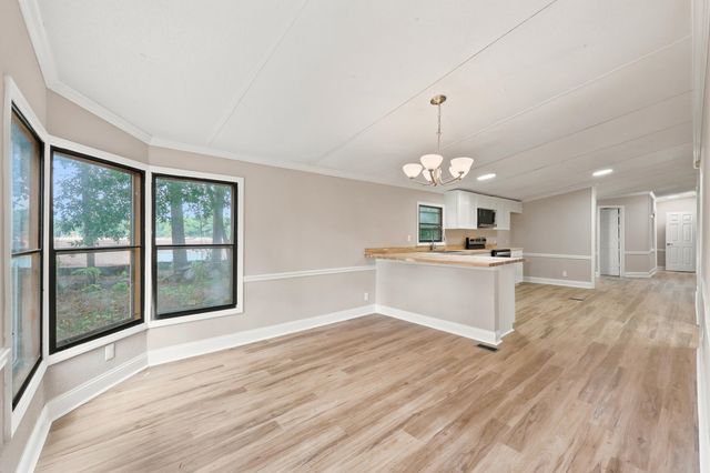 1922 N Twisted Oak Dr., Little River, SC 29566