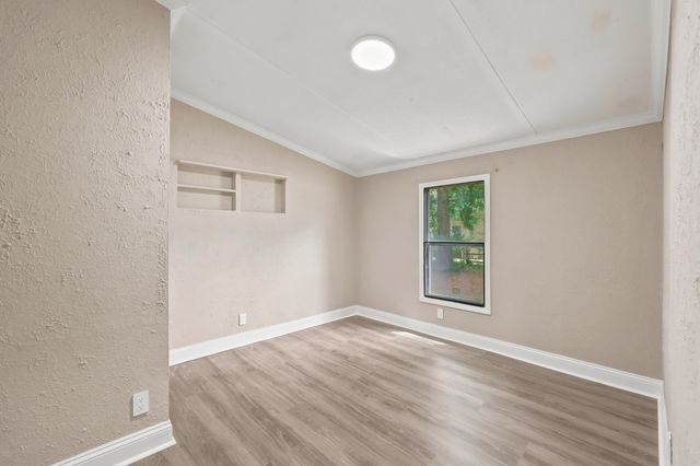 1922 N Twisted Oak Dr., Little River, SC 29566