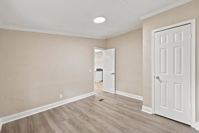 1922 N Twisted Oak Dr., Little River, SC 29566