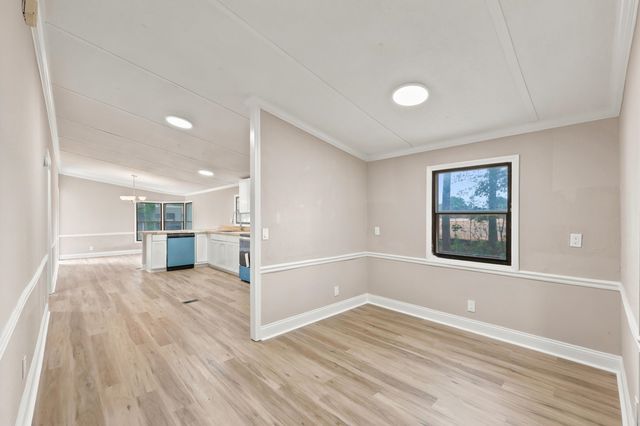 1922 N Twisted Oak Dr., Little River, SC 29566