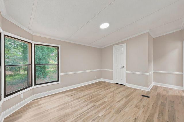 1922 N Twisted Oak Dr., Little River, SC 29566