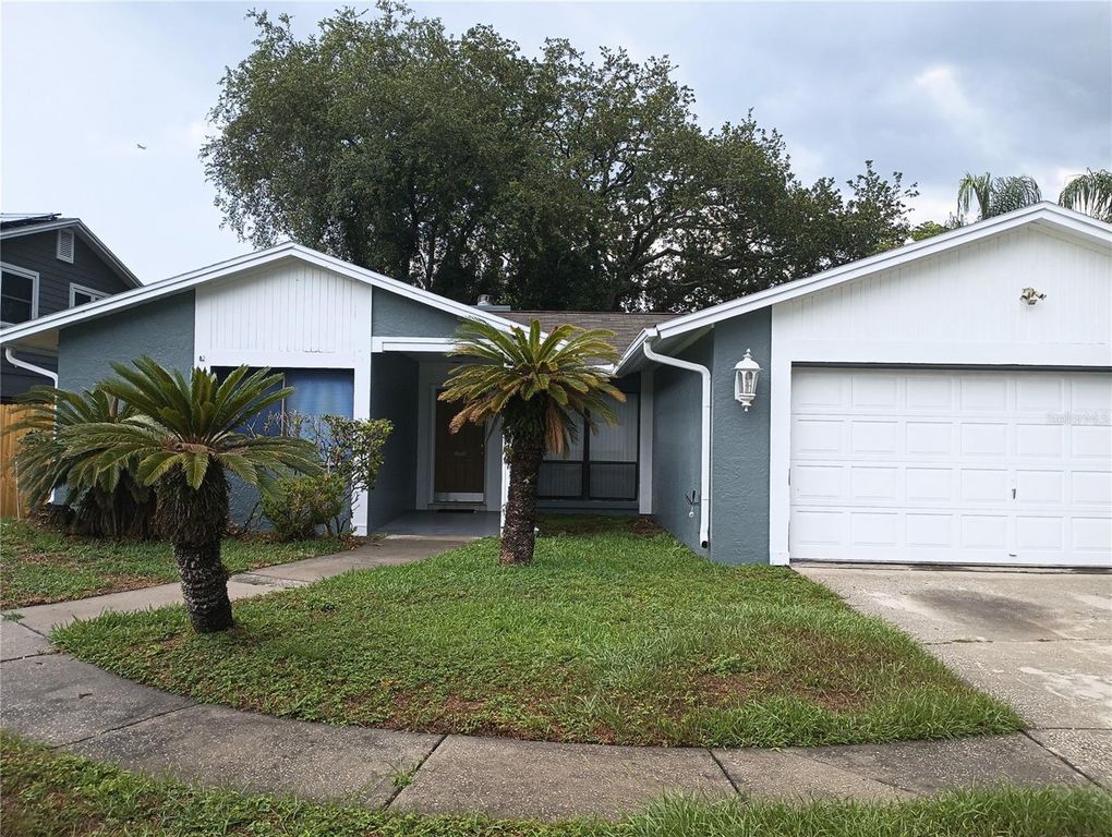 4701 COUNTRY HILLS DRIVE, Tampa, FL 33624