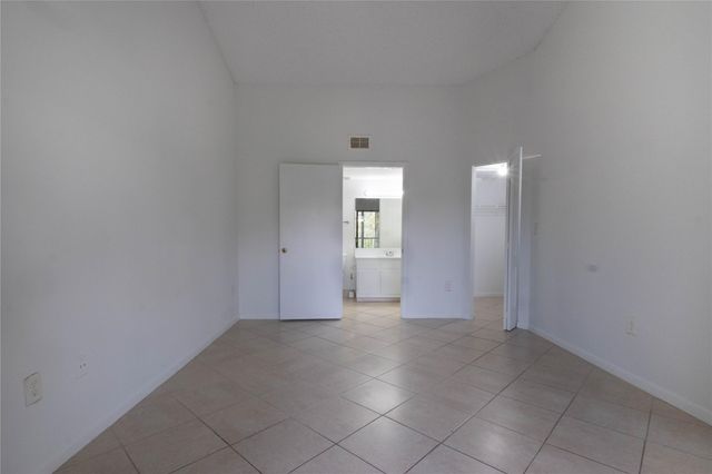 2550 SW 18th Ter 1705, Fort Lauderdale, FL 33315
