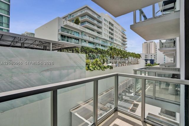 1611 SW 2nd Ave 402, Miami, FL 33129