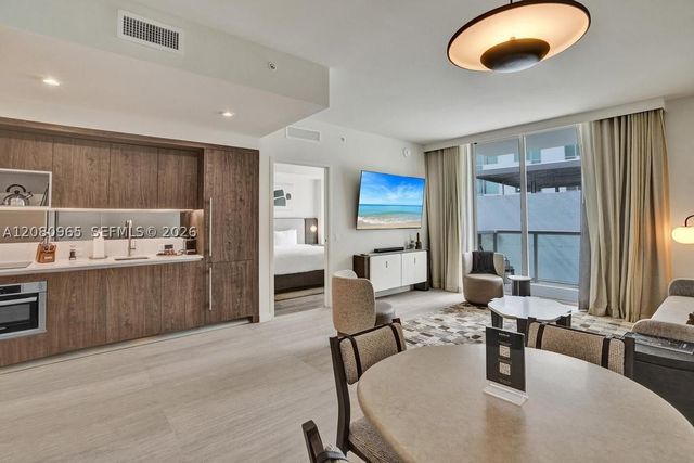 1611 SW 2nd Ave 402, Miami, FL 33129