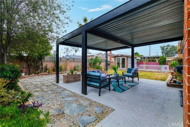 10332 San Angelo, Westminster, CA 92683