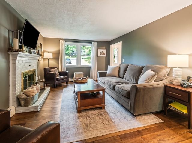6 Berkley Rd, Milford, MA 01757