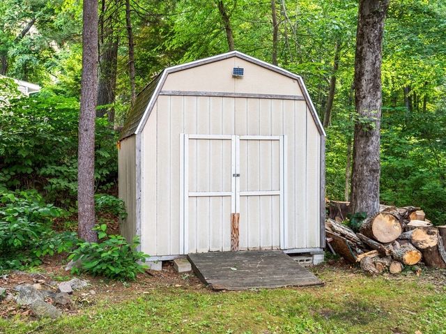 6 Berkley Rd, Milford, MA 01757