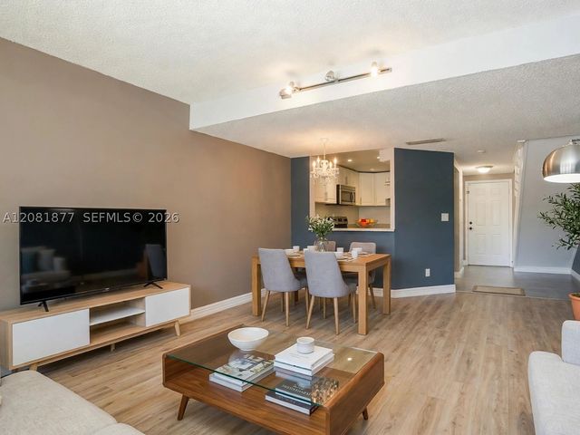 5200 NW 31st Ave 153, Fort Lauderdale, FL 33309