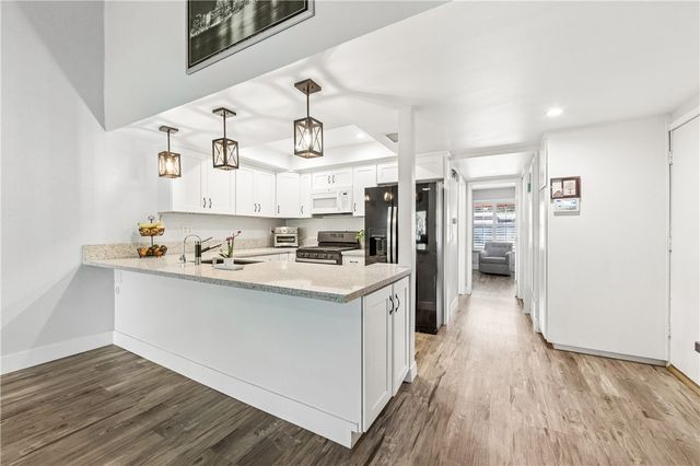 2775 Pine Creek, Fullerton, CA 92835