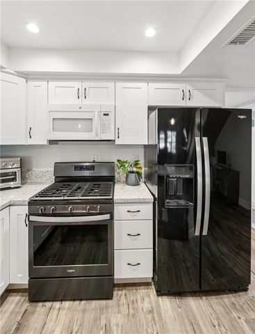 2775 Pine Creek, Fullerton, CA 92835