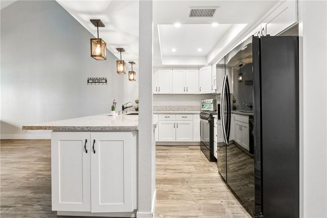 2775 Pine Creek, Fullerton, CA 92835