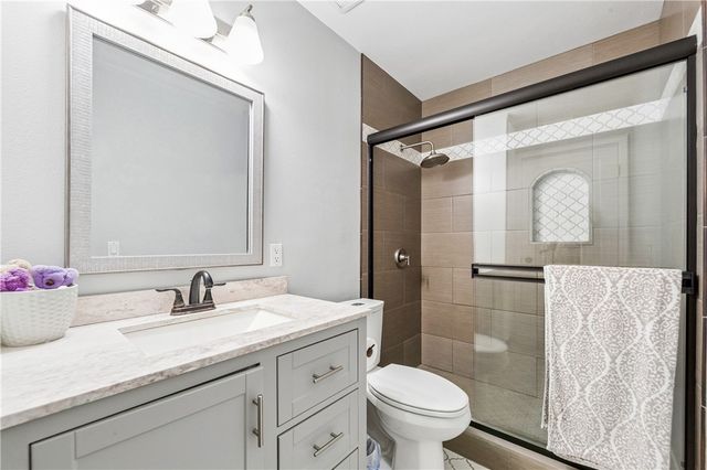 2775 Pine Creek, Fullerton, CA 92835