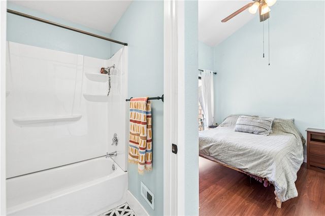 2775 Pine Creek, Fullerton, CA 92835