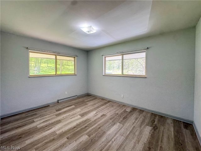 1050 Park Circle, Girard, OH 44420