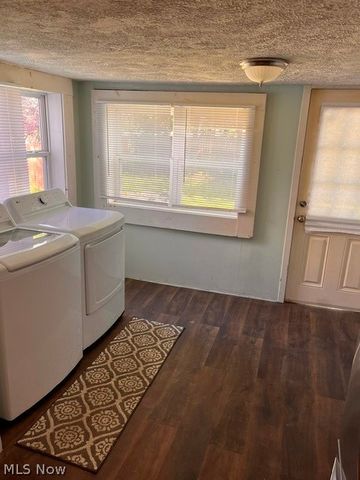 742 Lakeside Avenue, Lorain, OH 44052