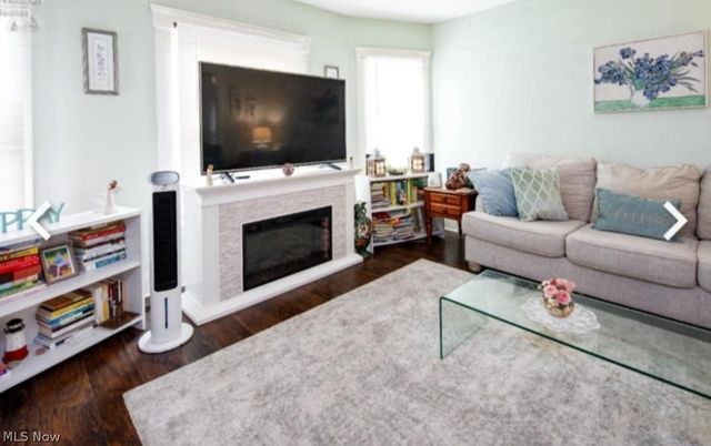 742 Lakeside Avenue, Lorain, OH 44052
