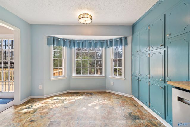 1008 Vicksburg Lane SE, Huntsville, AL 35803