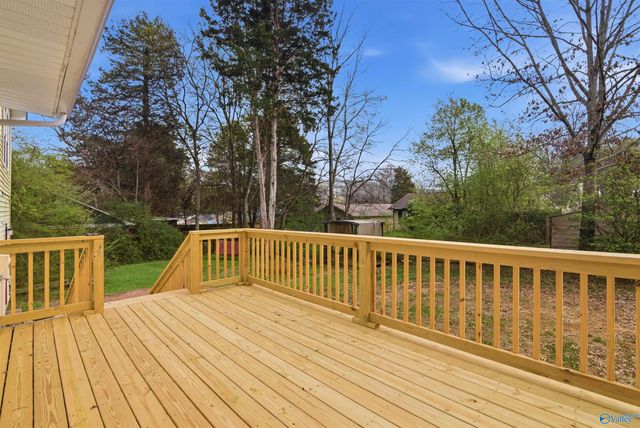 1008 Vicksburg Lane SE, Huntsville, AL 35803