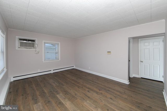 553 MAPLE AVE, Audubon, NJ 08106