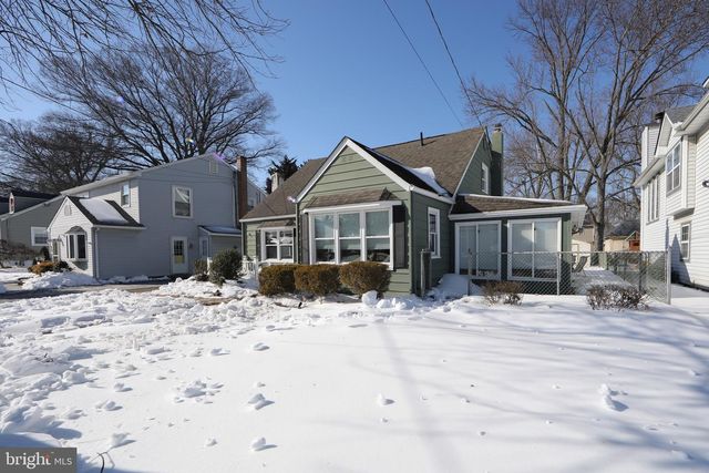 553 MAPLE AVE, Audubon, NJ 08106