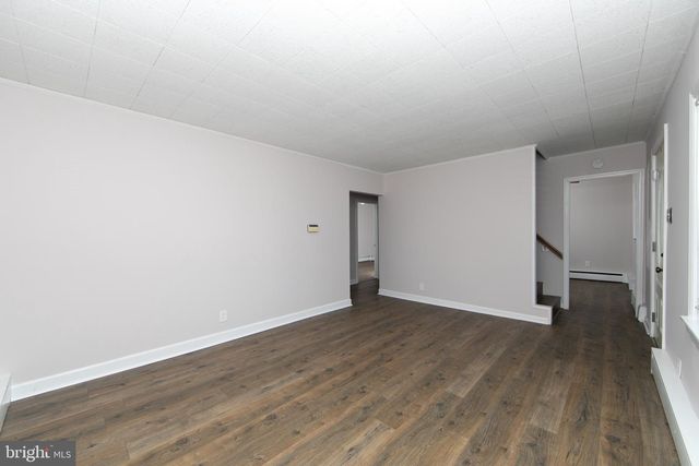 553 MAPLE AVE, Audubon, NJ 08106