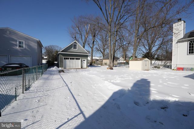 553 MAPLE AVE, Audubon, NJ 08106