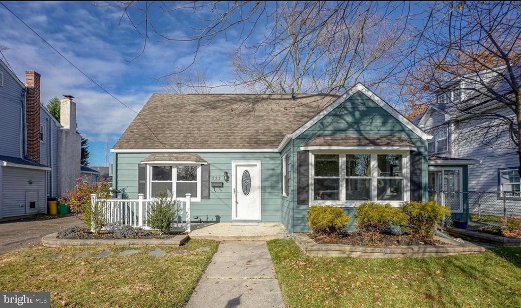 553 MAPLE AVE, Audubon, NJ 08106