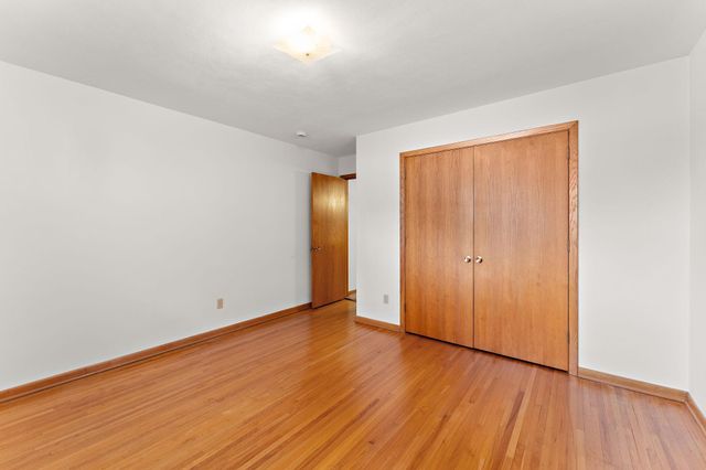 202 Ash Street W, South Saint Paul, MN 55075