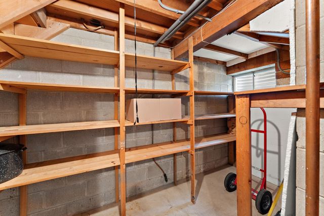 202 Ash Street W, South Saint Paul, MN 55075