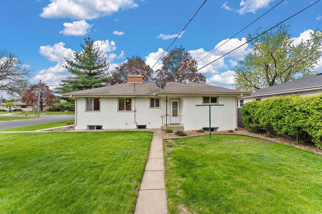 202 Ash Street W, South Saint Paul, MN 55075
