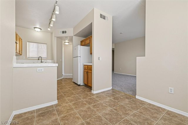 1050 East Cactus Avenue 2087, Las Vegas, NV 89183