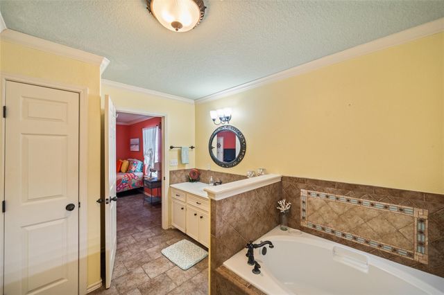 3190 Fm-2031, Matagorda, TX 77457