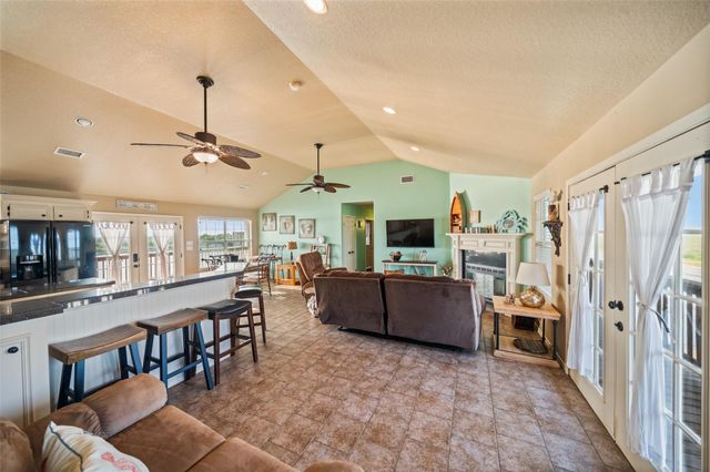 3190 Fm-2031, Matagorda, TX 77457