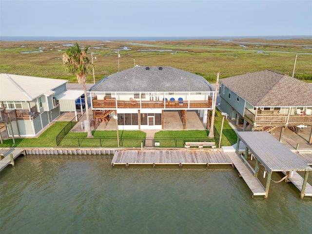 3190 Fm-2031, Matagorda, TX 77457