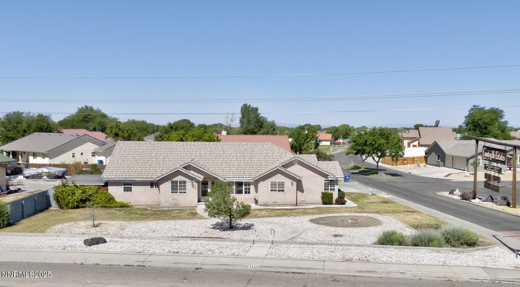305 Rio Vista Road, Fallon, NV 89406