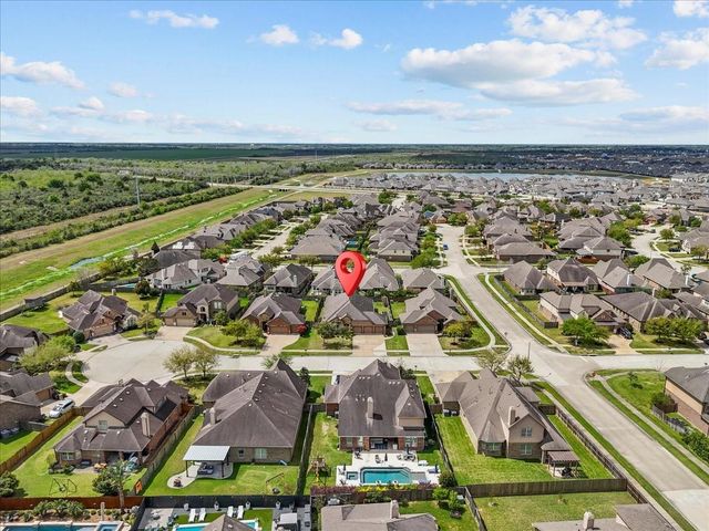 730 Marbrook Saddle Lane, League City, TX 77573