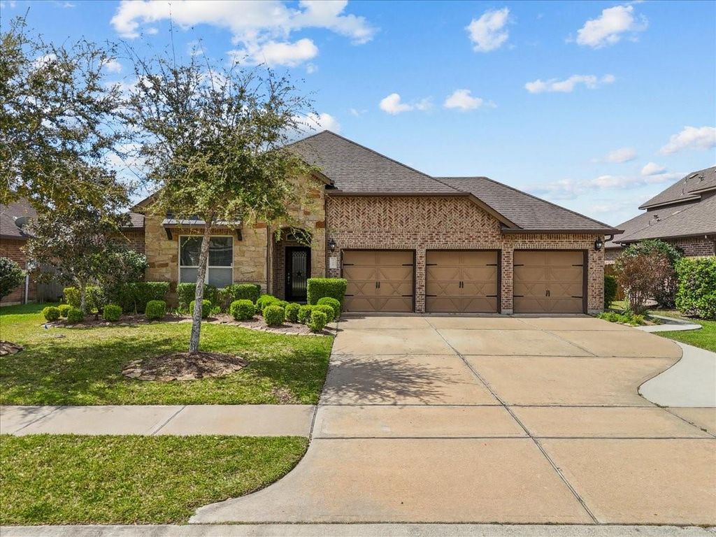 730 Marbrook Saddle Lane, League City, TX 77573